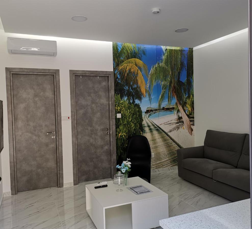 2 Brothers Limassol Exterior photo